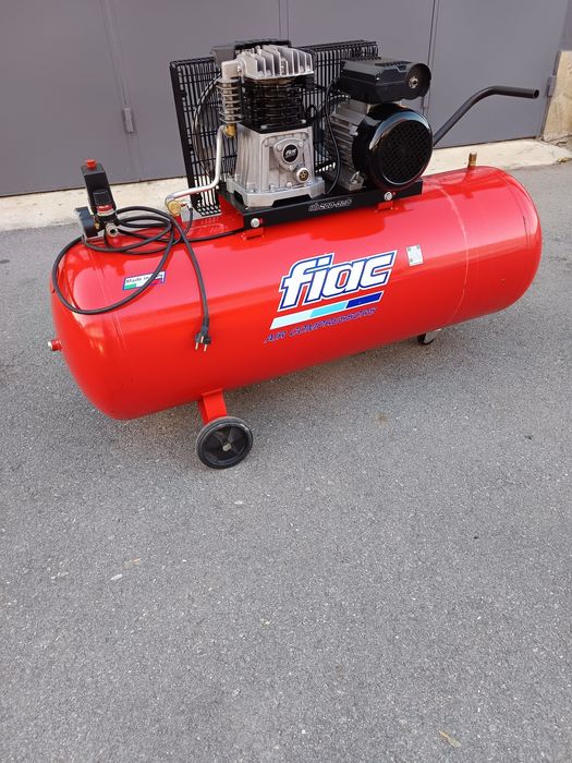 Компресор Fini 200 литра