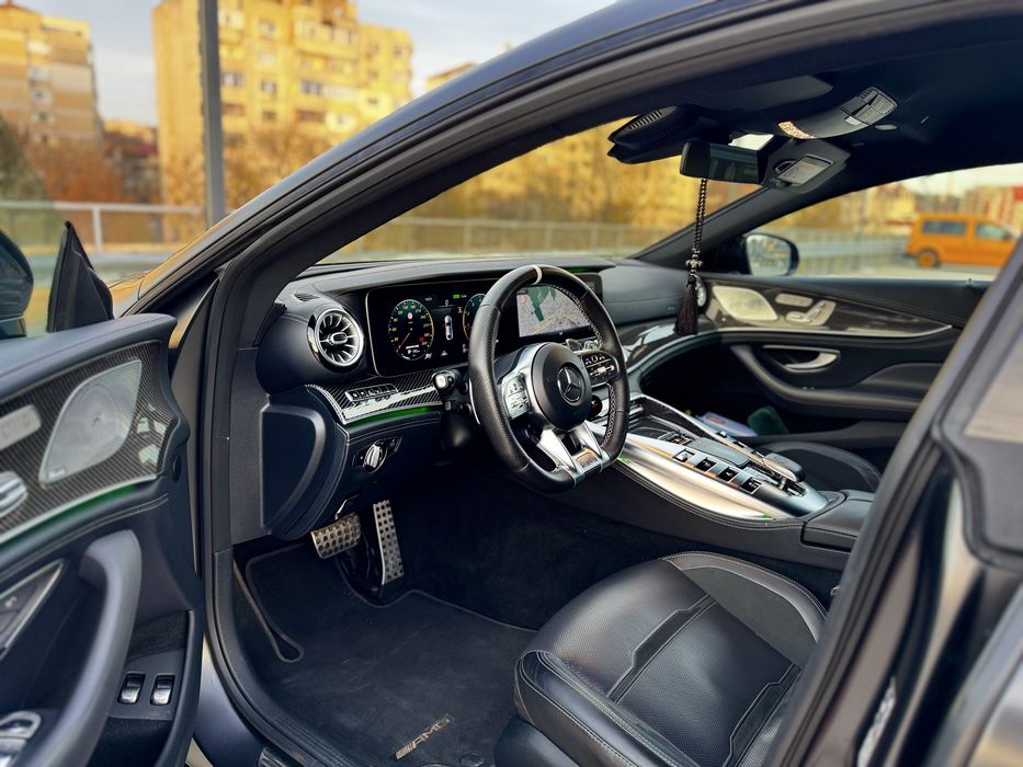 MERCEDES BENZ AMG GT 53 4 Matic + 435 cp 2020
