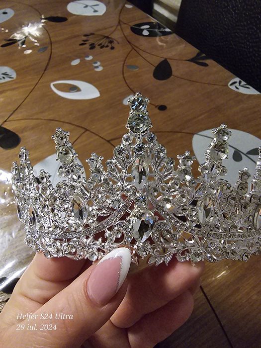 Coronița mireasa
