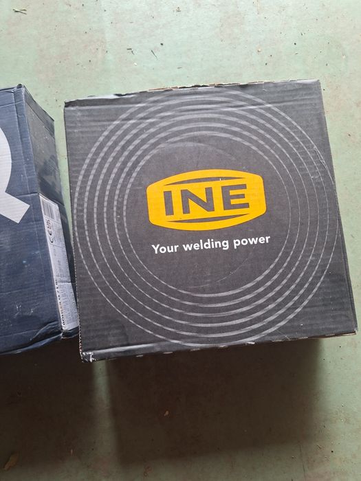 Vând două role sarma