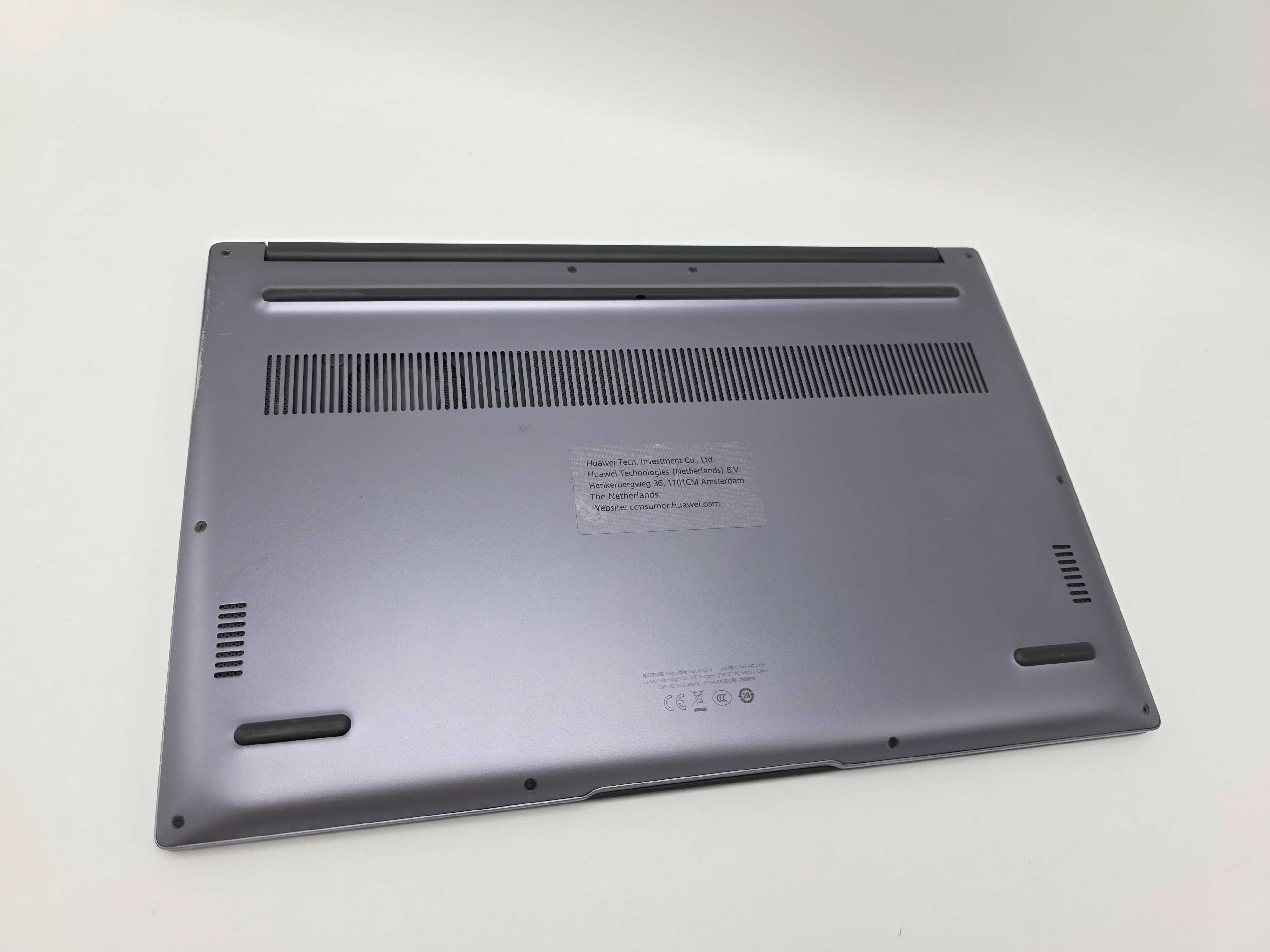 Laptop 14" FHD Huawei MateBook D14 AMD Ryzen 5 3500U 8GB Ram 512GB SSD