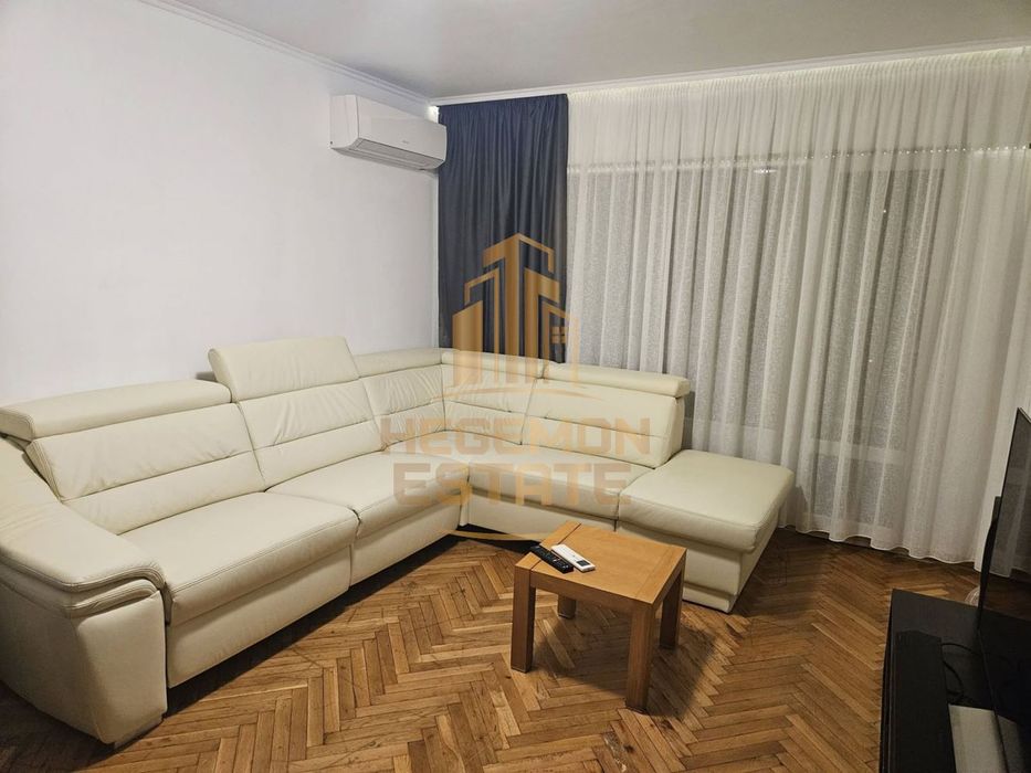 Продава се Четиристаен апартамент в Варна, Цветен квартал - 86 кв.м за 2456 €/кв.м - Снимка #1