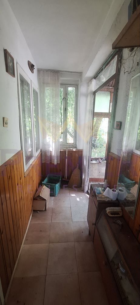 Къща в Варна, област-с.Бенковски площ 100 цена 95000