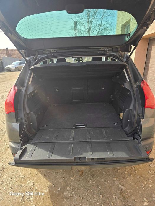 Peugeot 3008, 2009, benzina