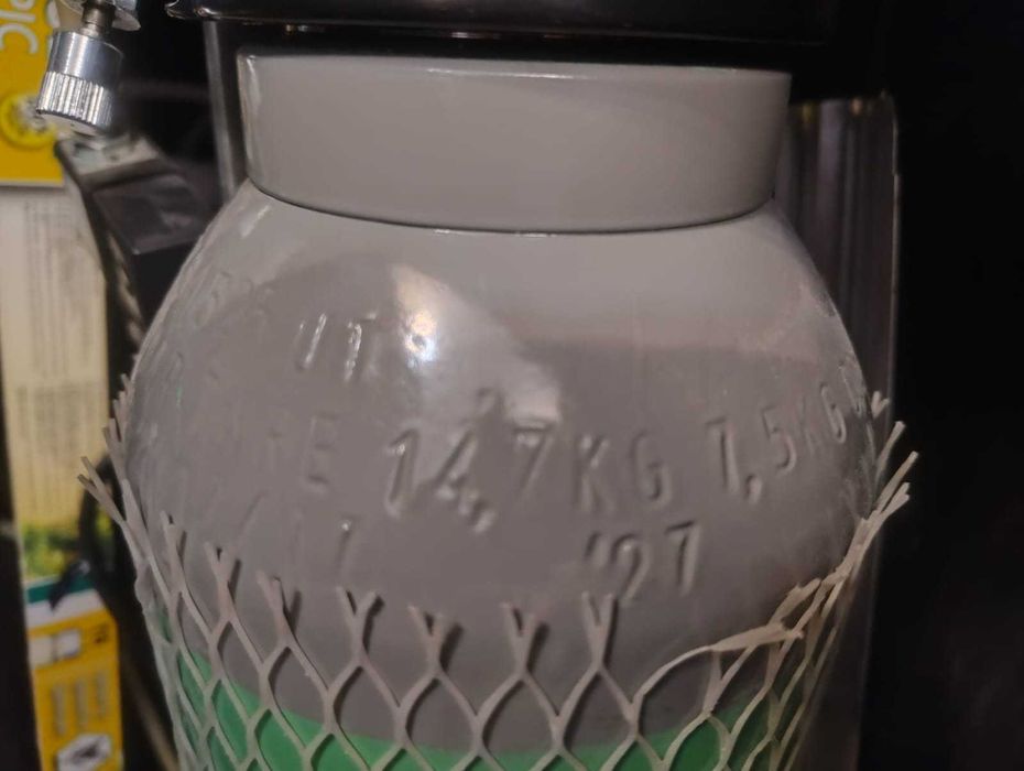 Sistem acvariu: Denerle Evolution Deluxe+Reductor+Electrovalva+Butelii