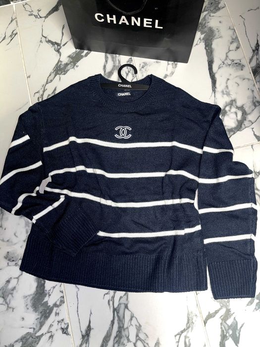 универсален тъмни син пуловер шанел на рае chanel зимен дебел мек