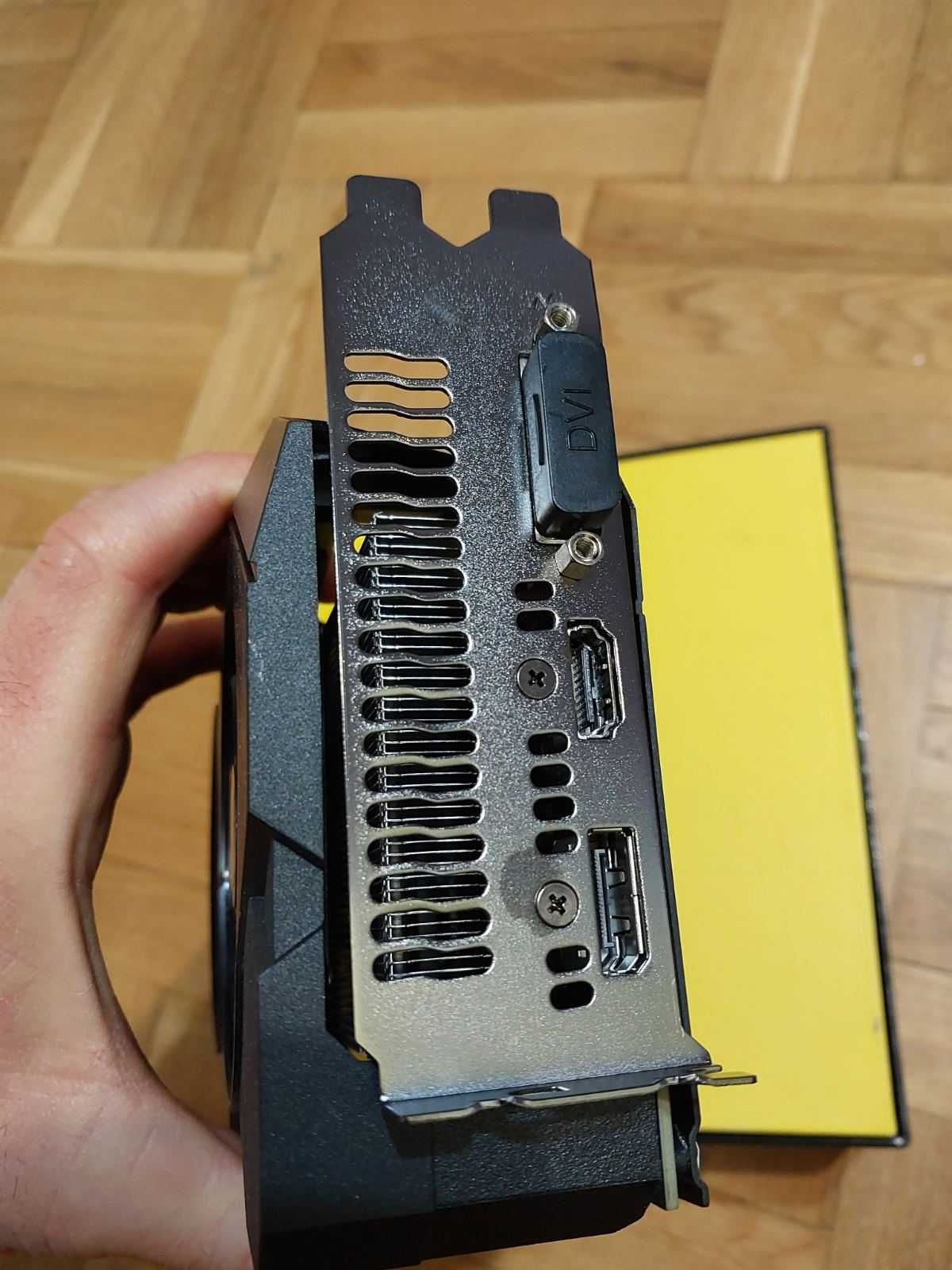 Asus GTX 1660 Super 6GB Dual EVO OC видео карта