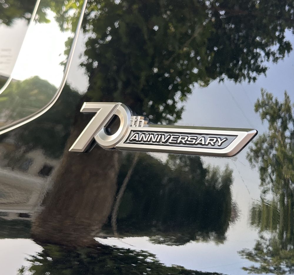 Land Cruiser 300 full 70anniversary dubay3.5 л турбо мотор рыжий салон