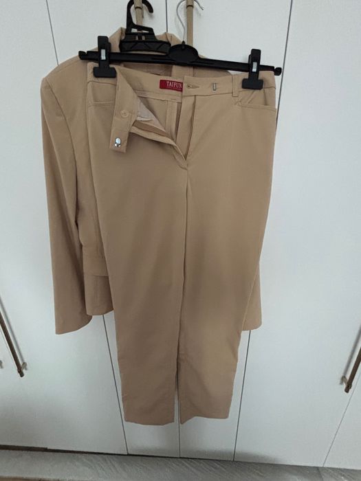 Costum crem marca Taifun