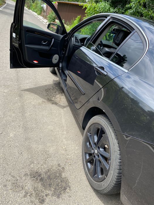 Renault Laguna 3 Bose 2014 2.0 dci schimb 4x4