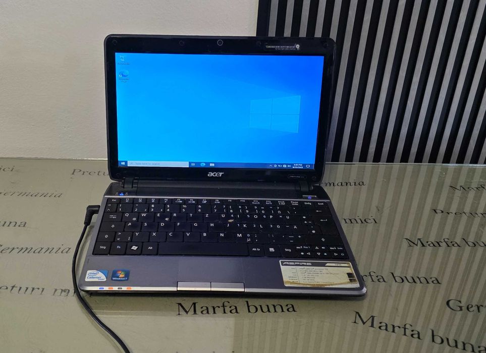 Laptop mini - Acer Aspire 1410 - functional,instalat