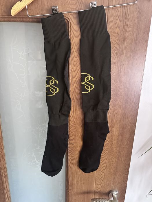 Футболни гети чисто нови 2 бр Чистонови гети 2 броя