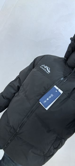 Пуховик тёплый 300 г наполнителя • Размер M (46-48) • Состояние новое