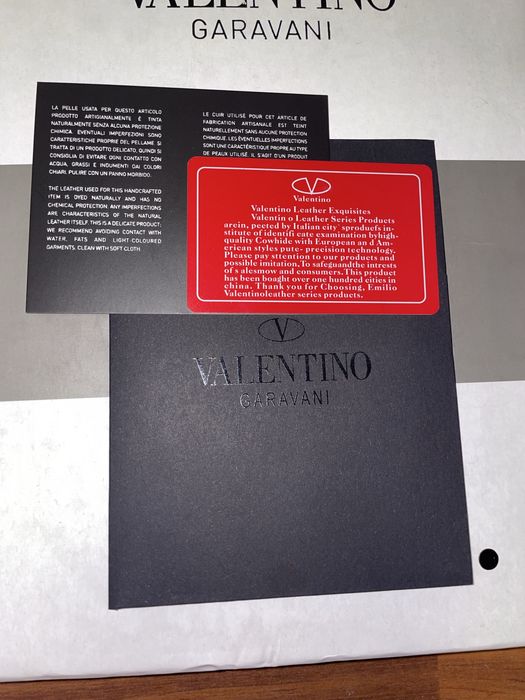 Valentino Garavani обувки