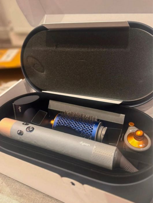 Dyson complete long volumise