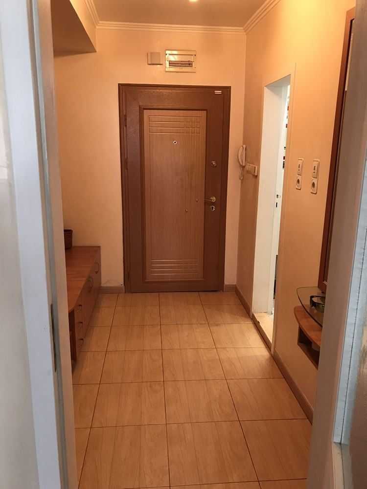 Дава се под наем Многостаен апартамент в Пловдив, Кършияка - 140 кв.м за 714 € - Снимка #9
