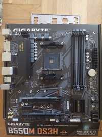 ryzen 7 3700X + Gigabyte B550M DS3H  процесор + дънна платка