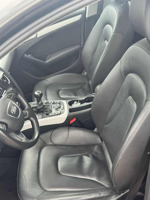 Vând Audi a4 2015