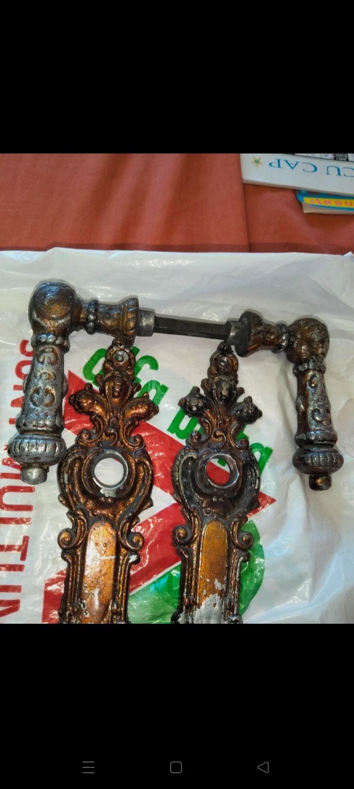 Lot clante yale silduri