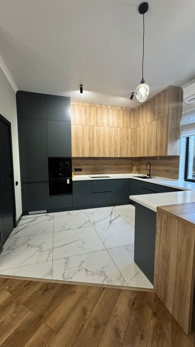 Мебельщик для сборки и разборки мебели любой сложности!