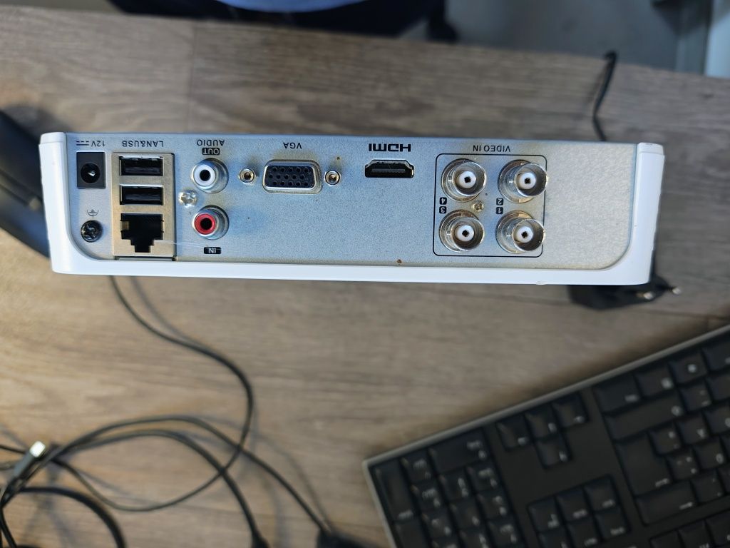 HiWatch 4-channel DVR DS-H104G