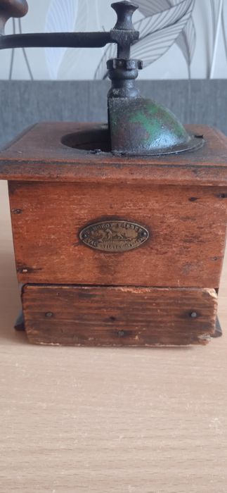 Râșniță de piper/cafea