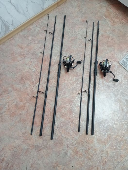 Продам Удочки 2 ш И Фанарик