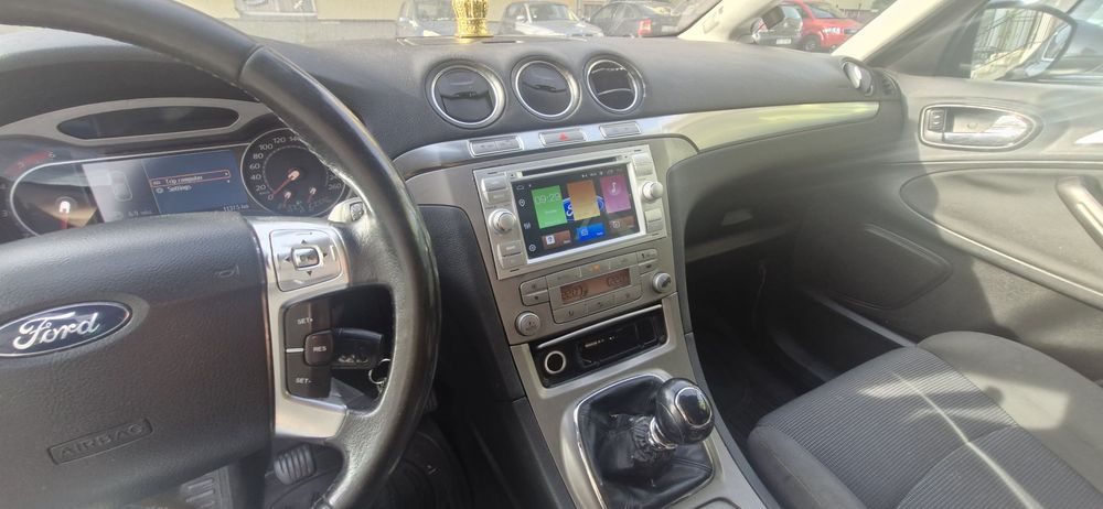 Ford S-max 7 locuri