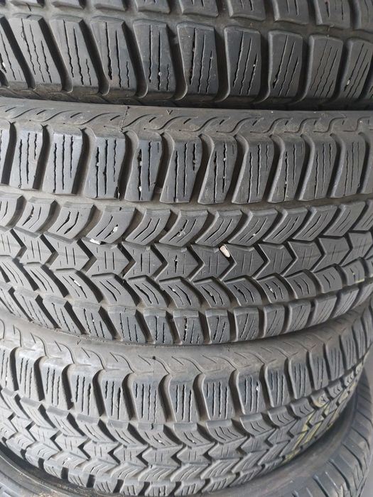 Anvelole iarna 215 65 r 16 iarna