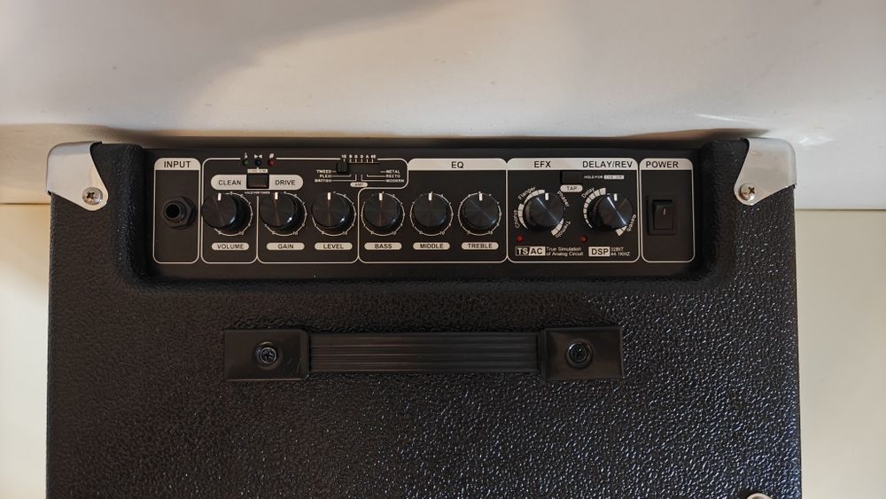 Amplificator NUX mighty 15 SE NEFOLOSIT-CA NOU