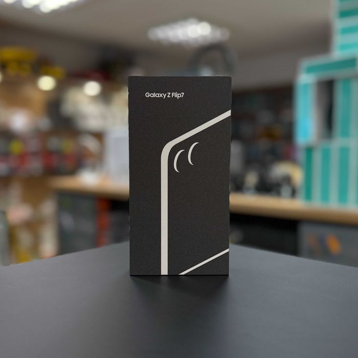 Смартфоны Samsung Galaxy Z Flip7. Новые, оригинал. Гарантия. Караганда