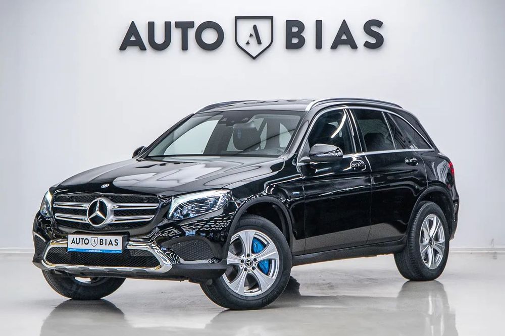 Mercedes-Benz GLC Led/Camera/Hybird/Navi/4x4/Heads up display/Leasing - Rate FARA AVANS