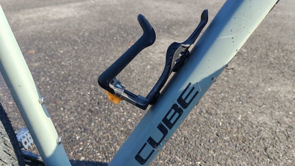 Bicicleta Cube touring pro