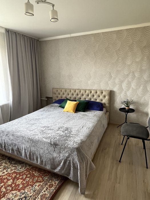 Посуточно 2х комнатная квартира в центре города по Ауэзова 24