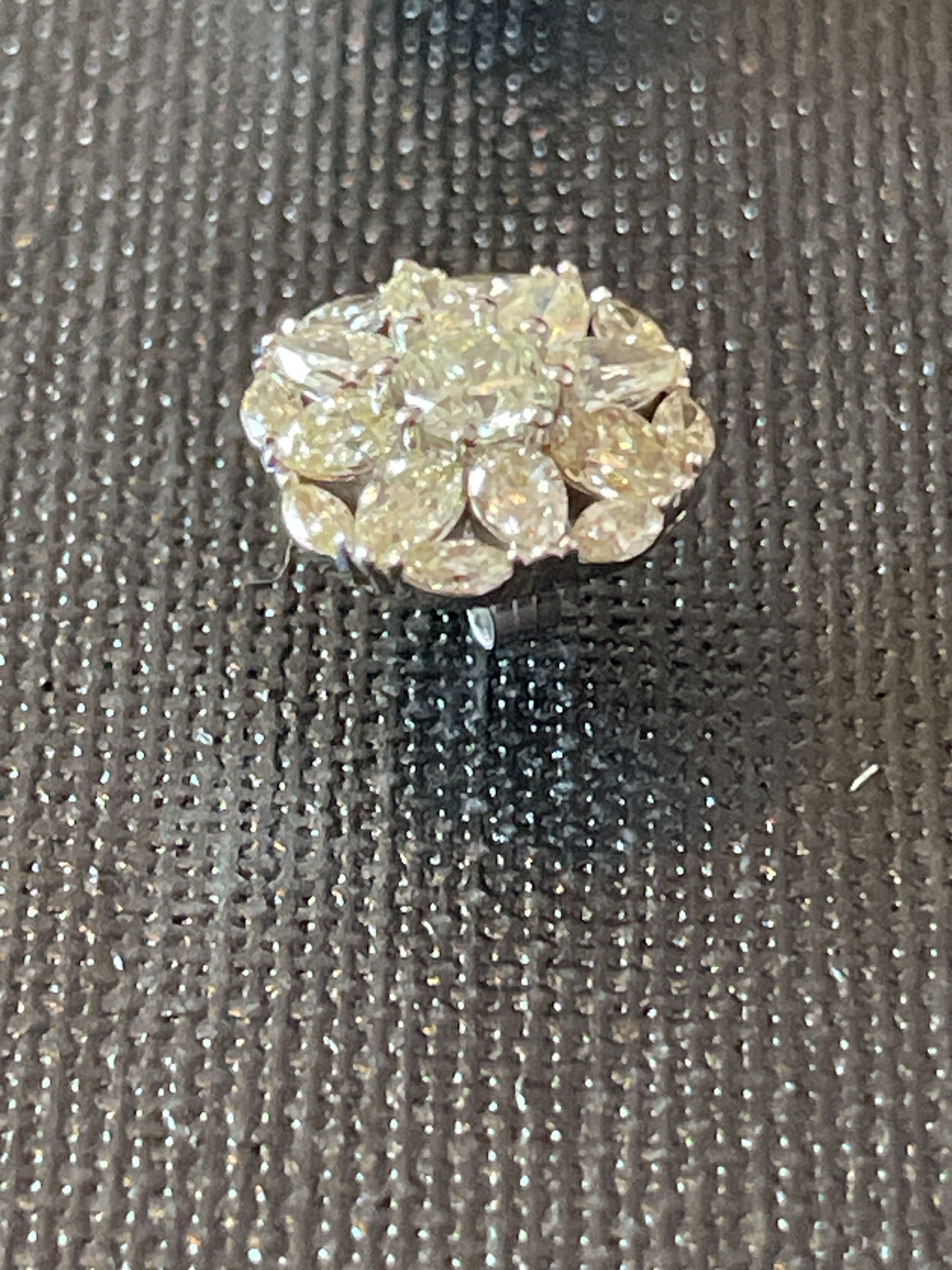 Cercei stud aur alb 14k și diamante 3.14ctw