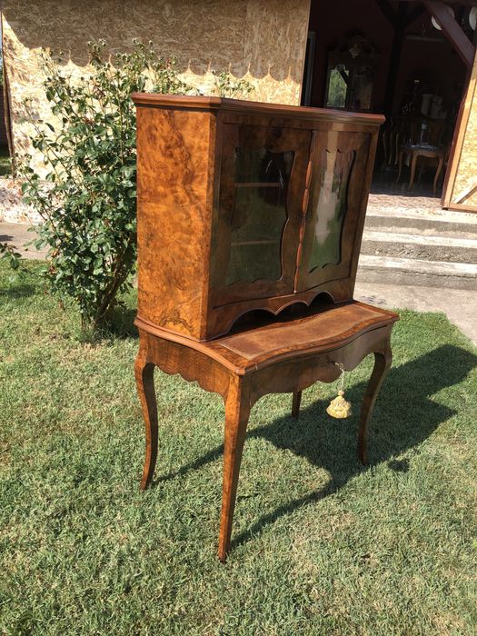 Birou din lemn masiv cu blat din piele