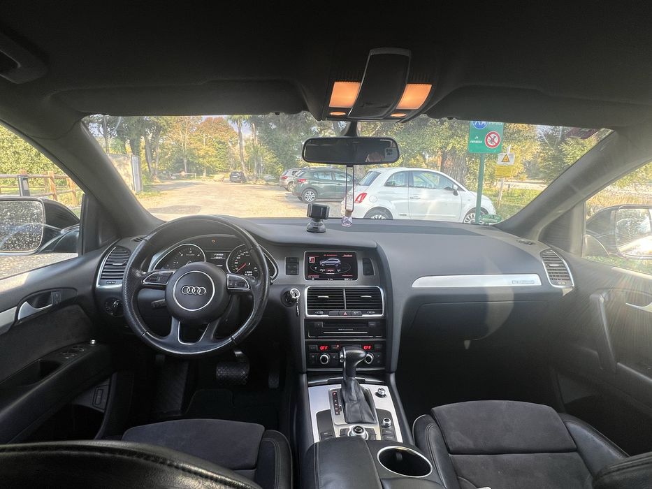 Vand Audi Q7 S-line automata 8+1