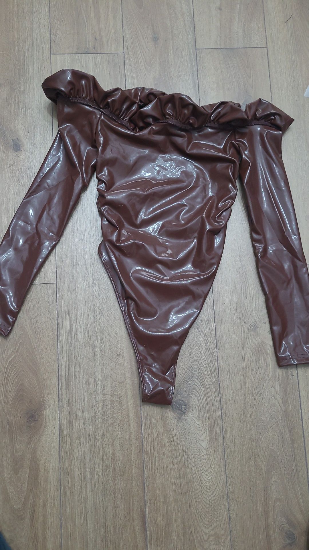 body latex sexy maro 8404