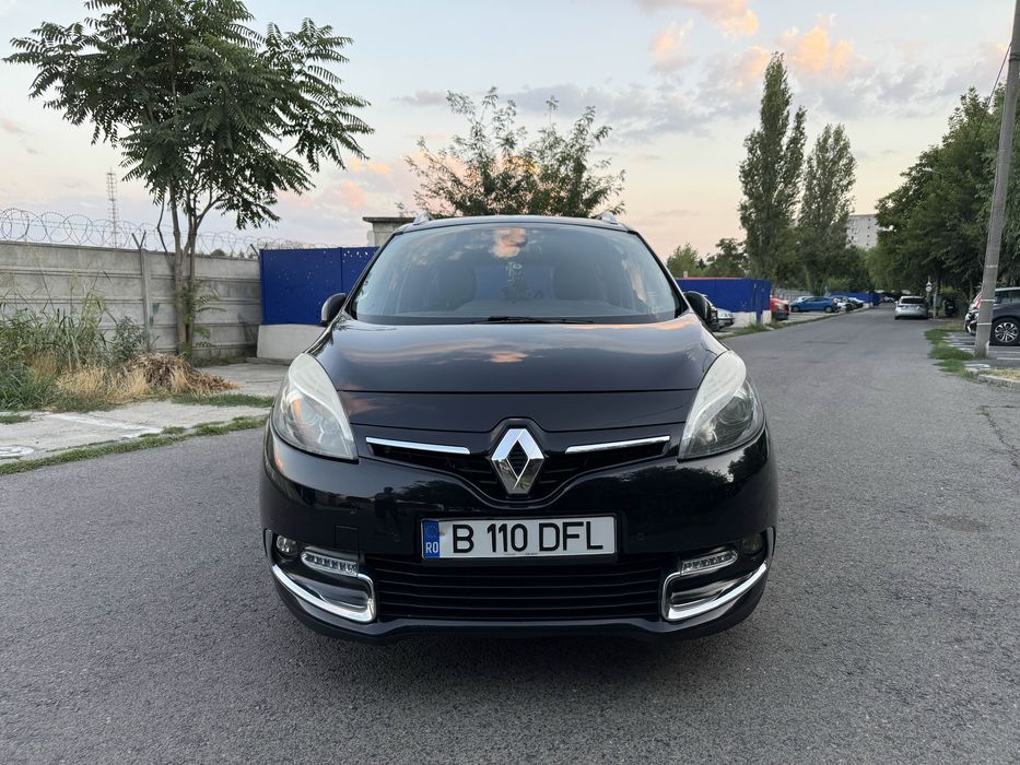 Renault Grand Scenic | BOSE 1.2 TCe