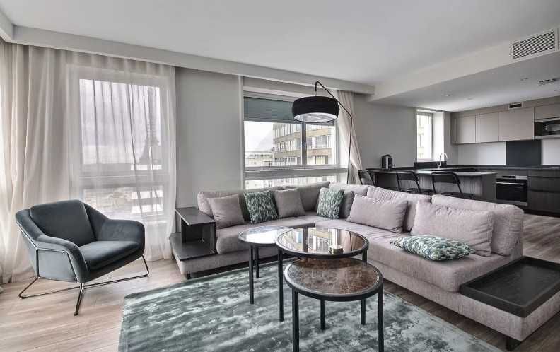 Дава се под наем Тристаен апартамент в Пловдив, Център - 74 кв.м за 239.7 € - Снимка #2