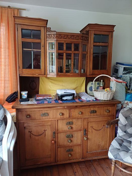 Ретро/старинни секции