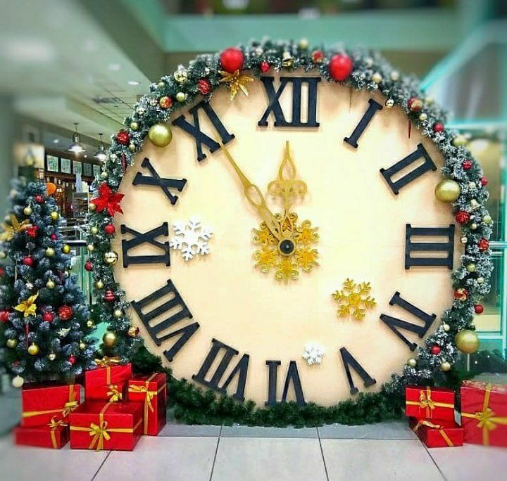 Оформление из пенопласта