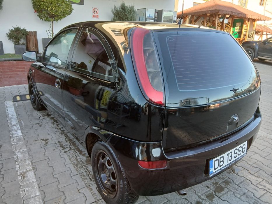 Opel Corsa 2003 Acte la zi