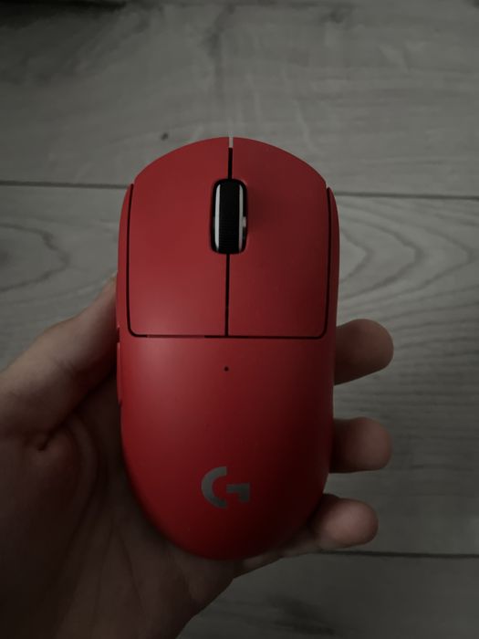 Барти се!! Logitech gpro Superlight