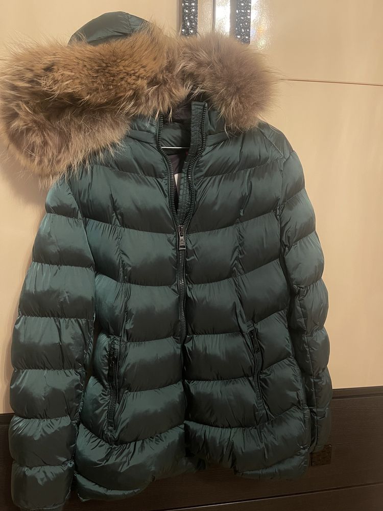 Geaca Moncler verde