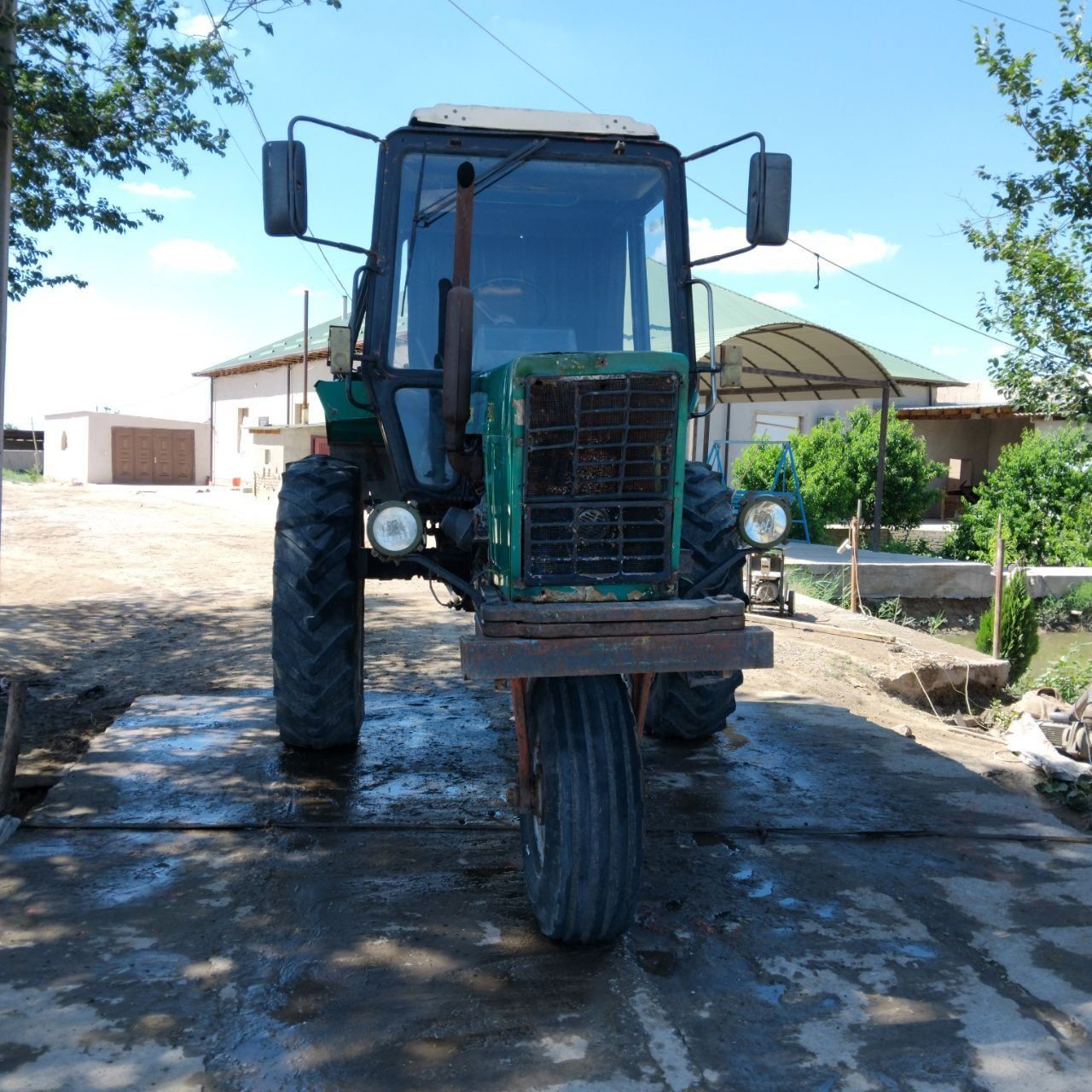 Mtz 80 sotiladi xolati idyal