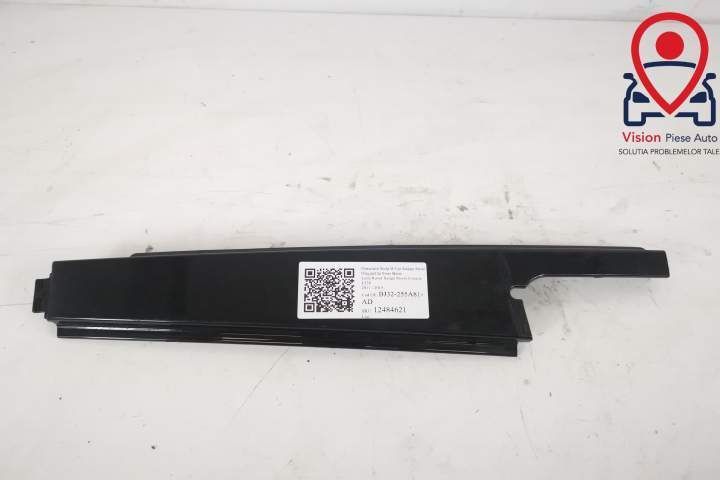 Ornament Stalp B Usa Stanga Spate Original In Stare Buna Land Rover  R