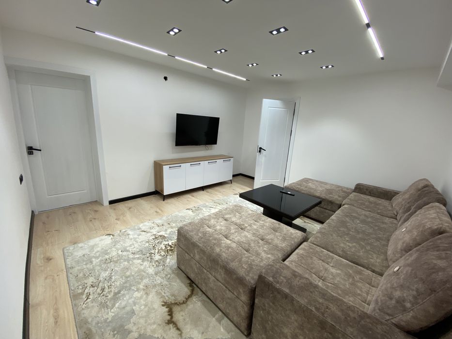 Сдаю свою 3х комнатную квартиру в метро Ойбек