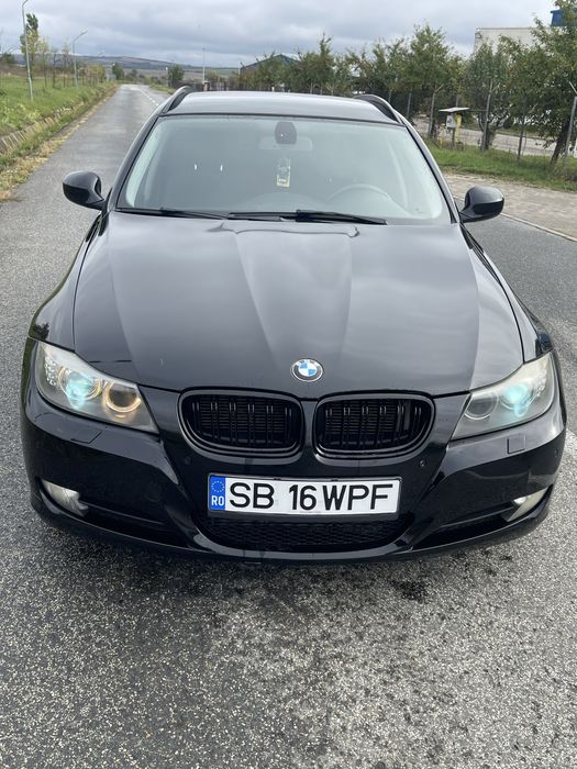 Bmw E91  320d xdrive