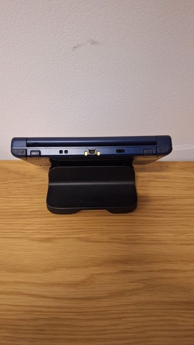 New Nintendo 3DS XL – Modat + 2000 Jocuri, 19 in 1,